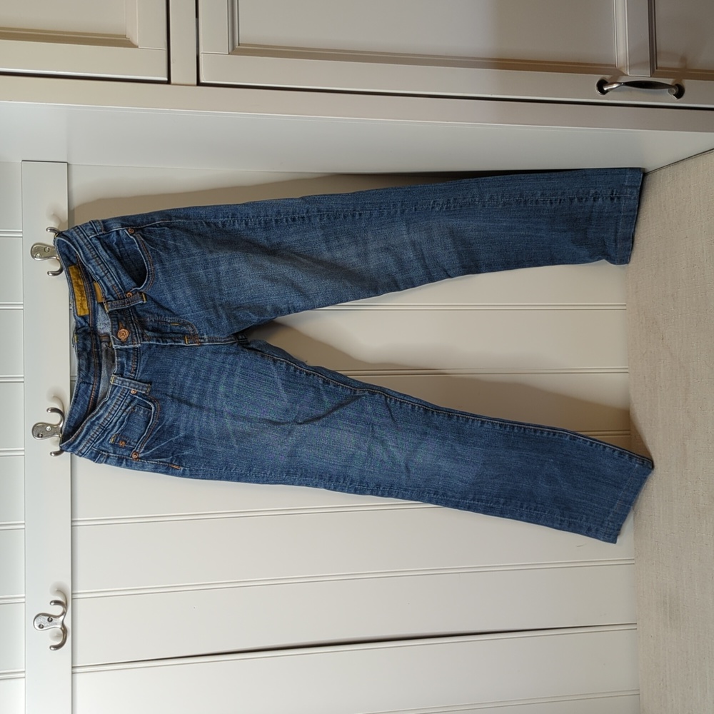 Seven7 straight cut jeans, size 27